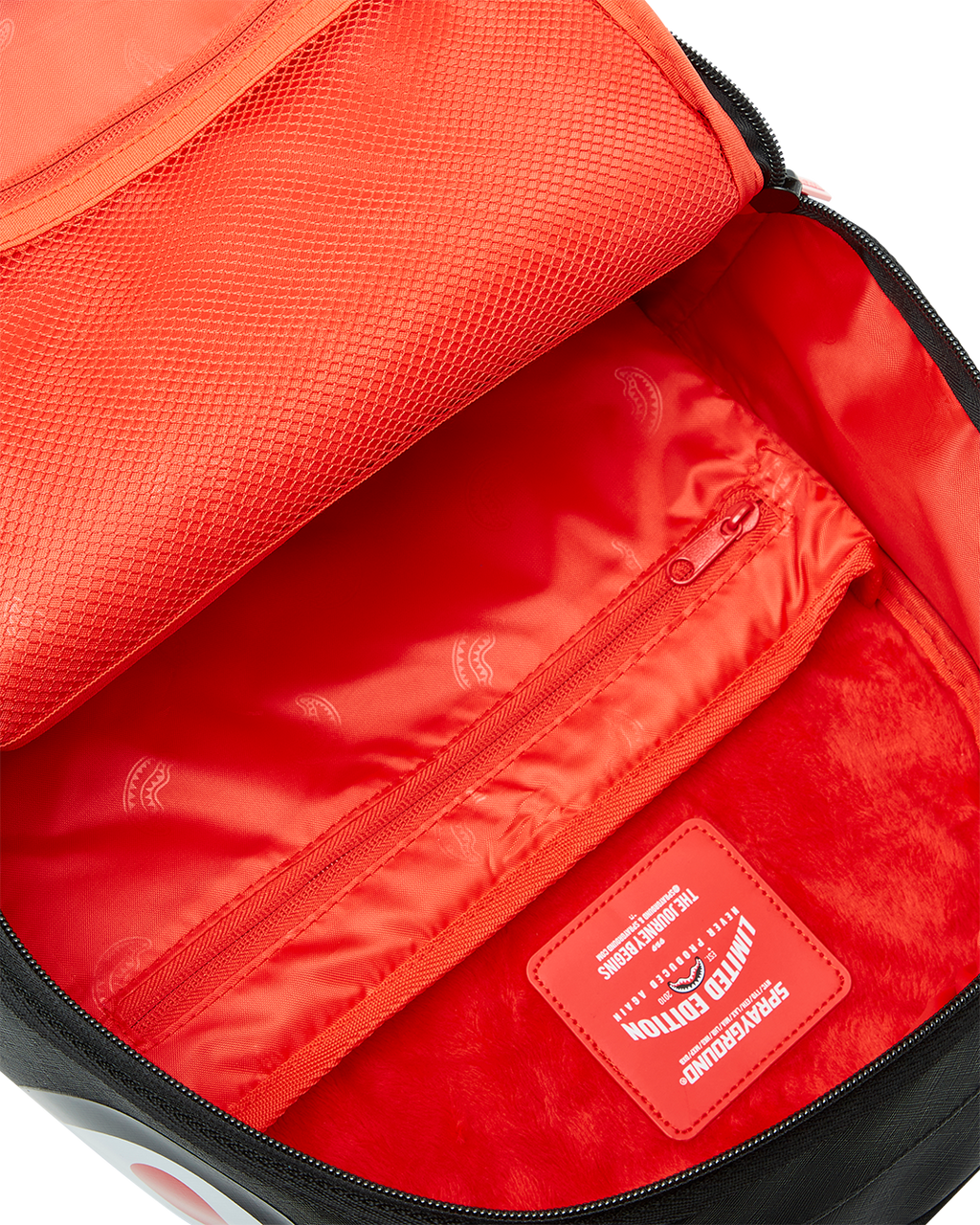 THE ULTIMATE BACKPACK (DLXV)