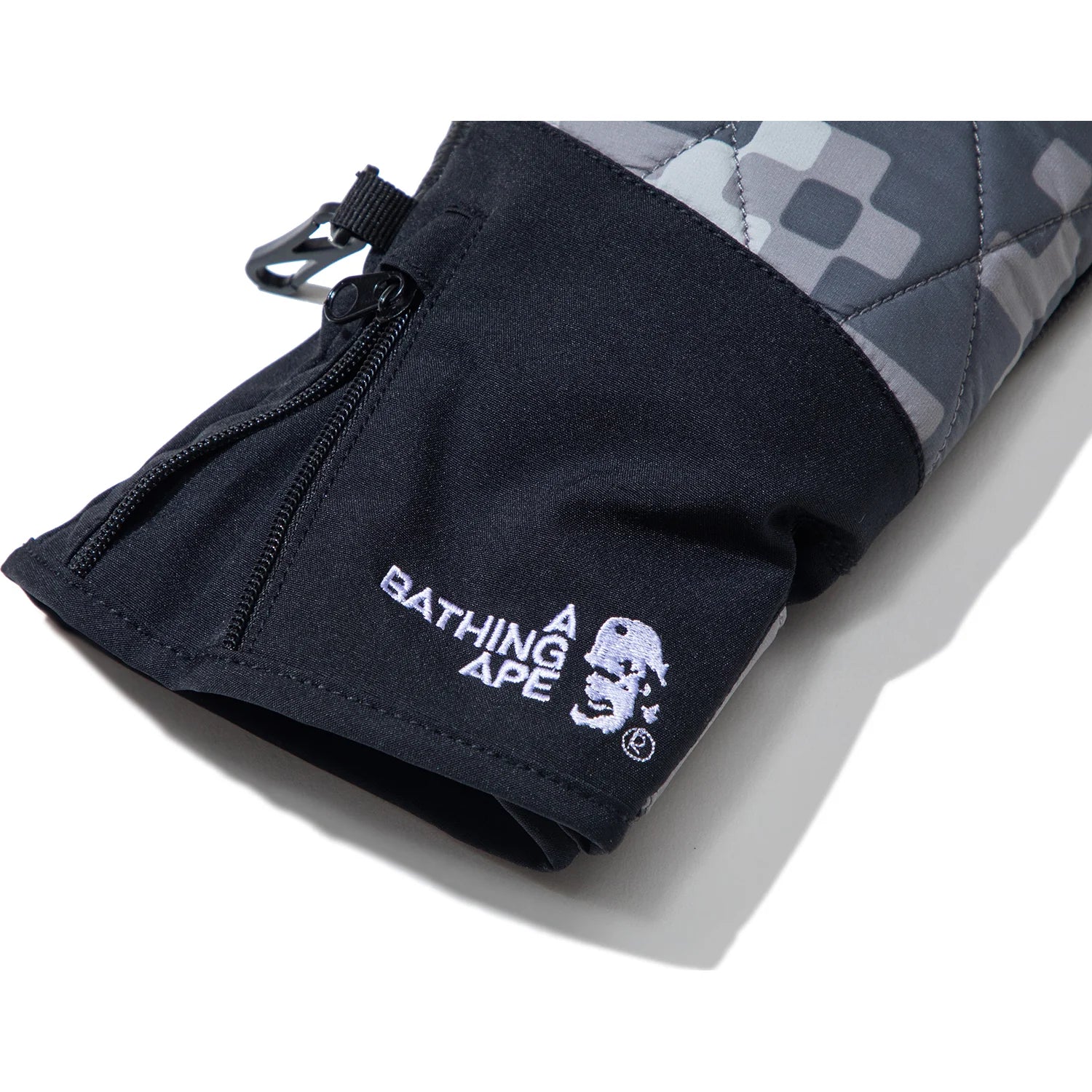 BAPE BY KAZUKI KURAISHI UAP CAMO GLOVES MENS